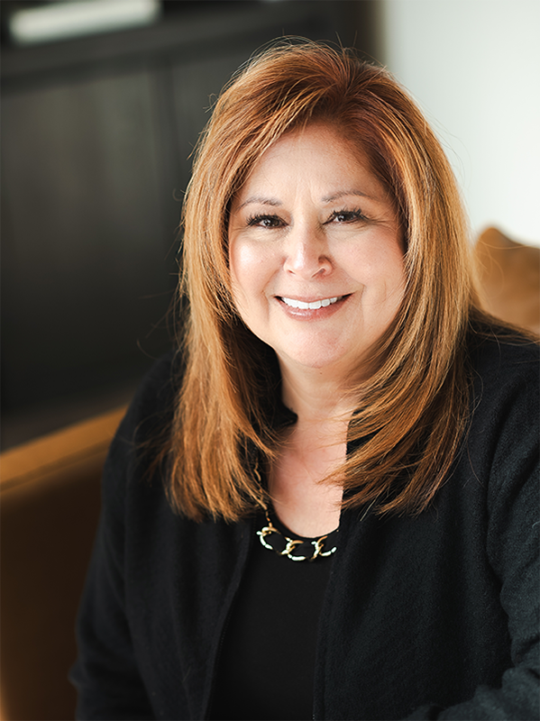 Alicia Dixon, Client Associate